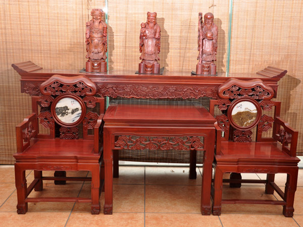 中堂(锦隆家具)